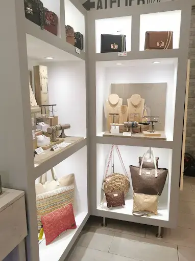 La petite fabric de bijoux